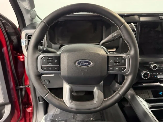 Used 2025 Red Ford Lariat image 19