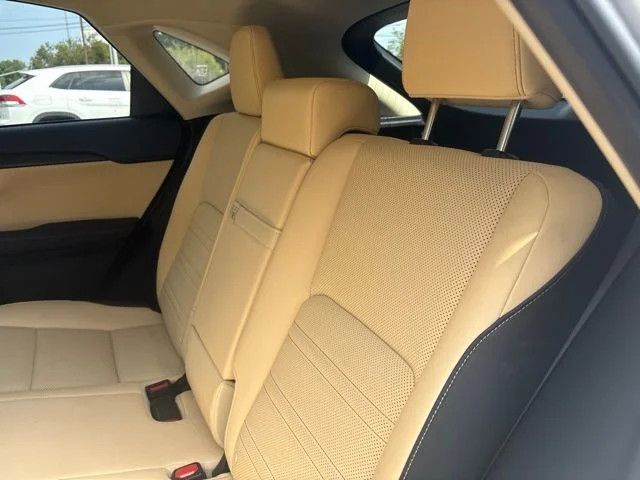 Certified Used 2020 EMINENT WHITE PEARL Lexus 300 Base image 4