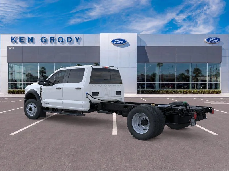 New 2026 Oxford White Ford XL image 5