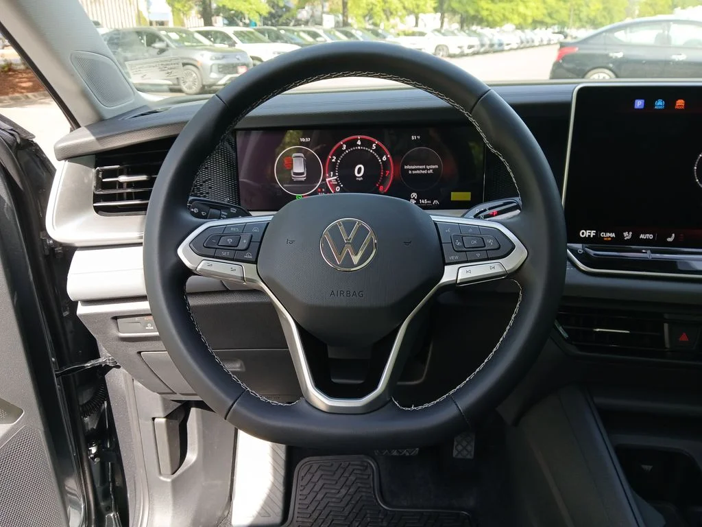 New 2026 Silver Volkswagen 2.0T SE image 14