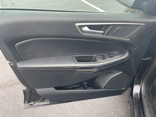 2024 Ford Edge SEL - Photo 12