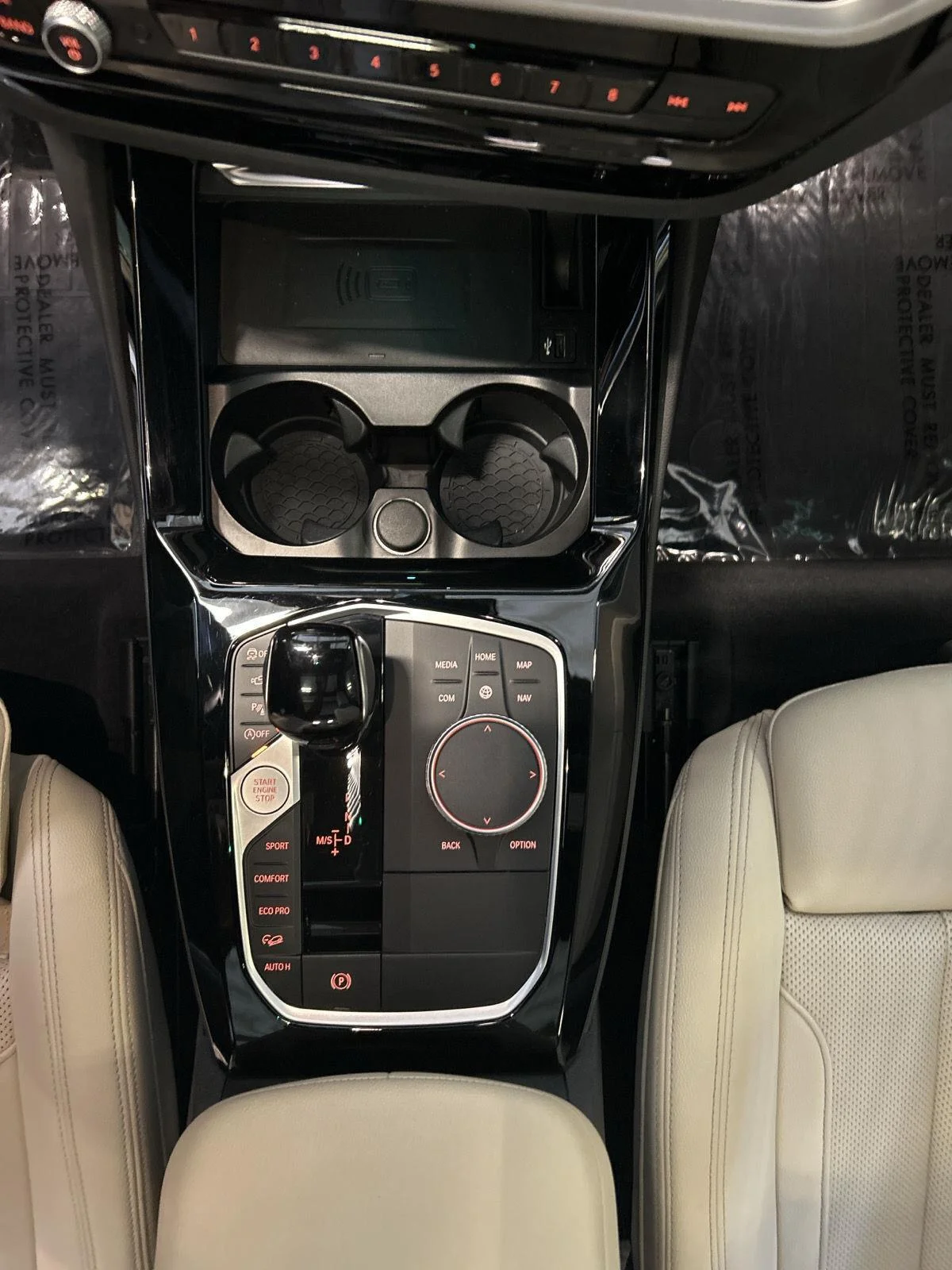 Used 2024 Alpine White BMW xDrive30i image 25