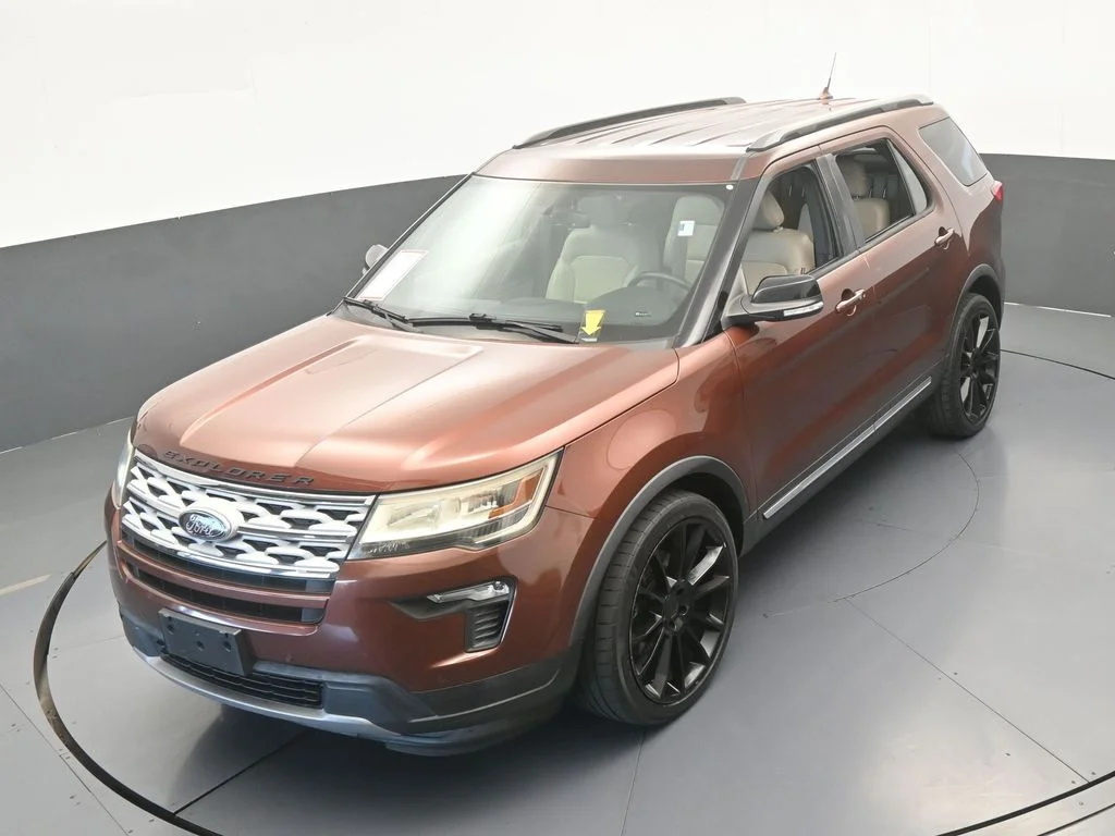 Used 2018 Cinnamon Glaze Metallic Ford XLT image 44