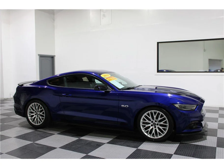 2016 Ford Mustang GT Coupe Premium's photo
