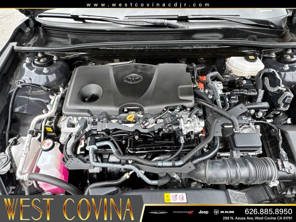 Used 2025  Toyota LE image 35