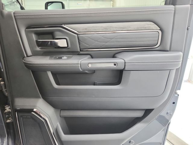 2025 RAM 2500 Limited - Photo 35