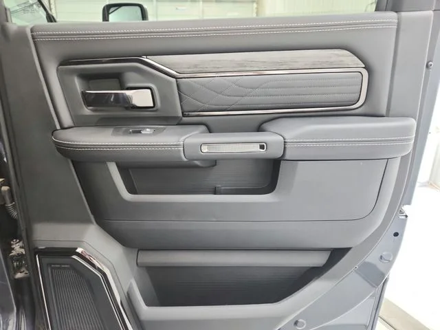 2025 RAM 2500 Limited - Photo 35