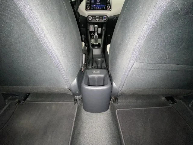 Used 2021 Gray Nissan 1.6 SV image 27