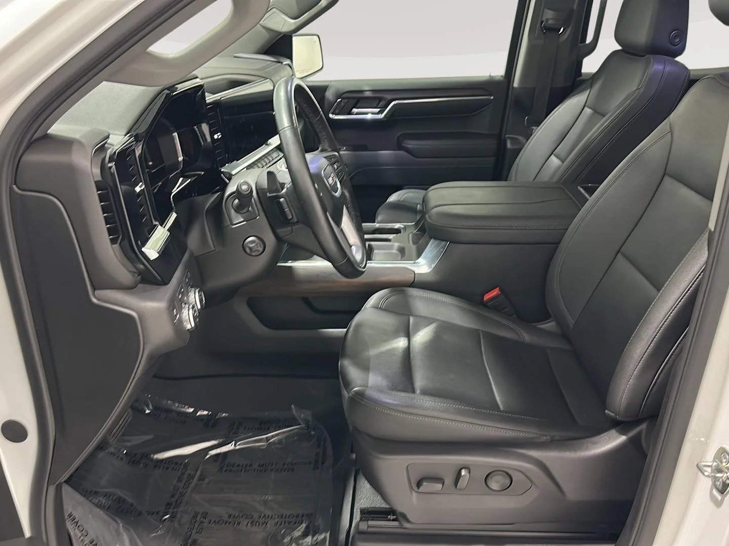 Used 2024 Summit White GMC SLT image 19