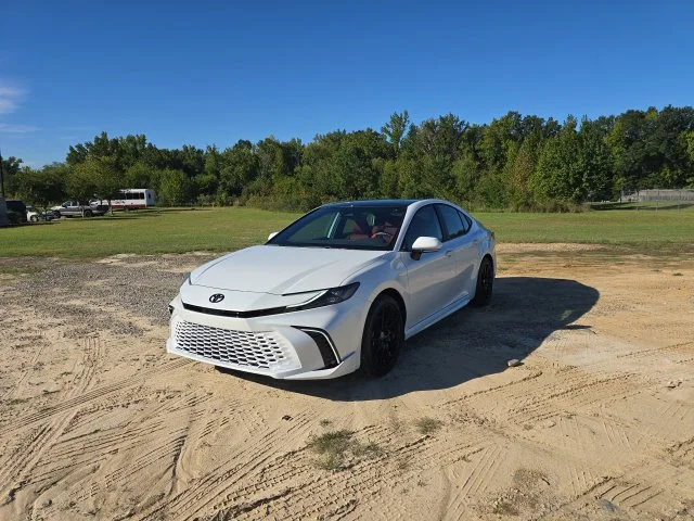 Used 2026 Off-white Toyota XSE image 2