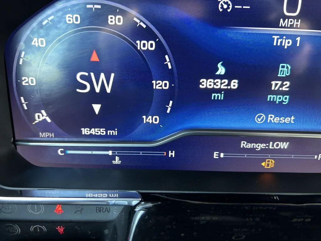 Used 2024 White Chevrolet LT image 21