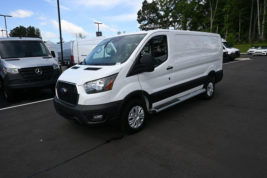 2025 Ford Transit Cargo Van