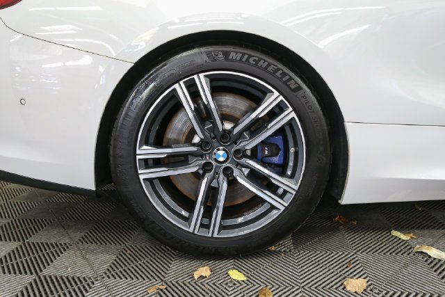 Used 2019 White BMW M850i xDrive image 16