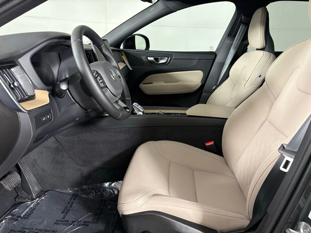 New 2026 Forest Lake Volvo Plus image 21