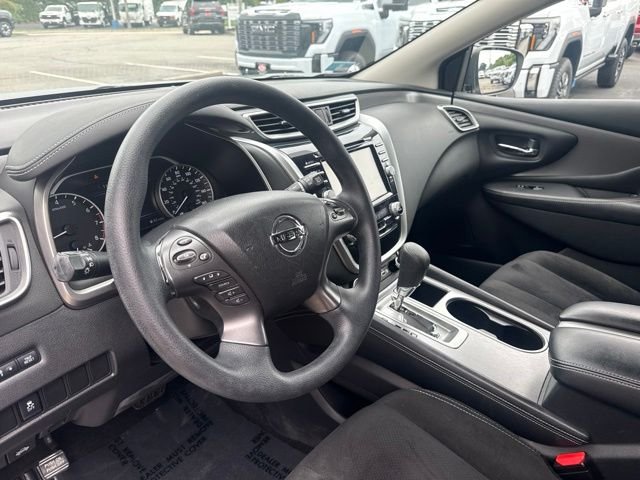 Used 2019 Gray Nissan S image 11