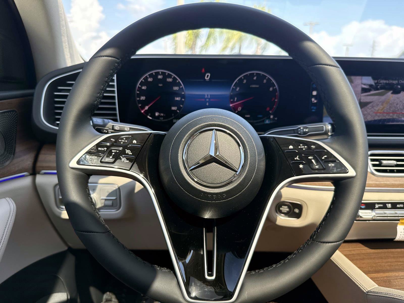 New 2026 Polar White Mercedes-Benz 350 4MATIC® SUV image 29
