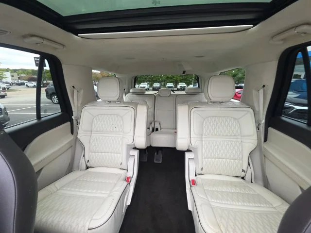 Used 2021 White Lincoln Black Label image 36