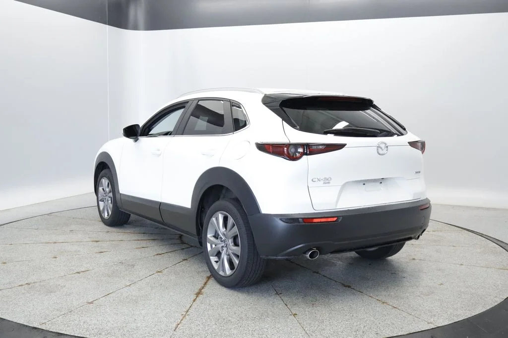 Certified Used 2022 White Mazda 2.5 S Preferred Package image 3