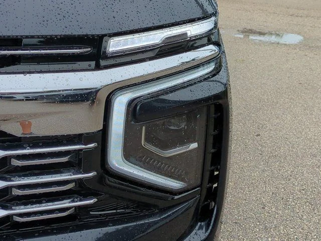 Used 2025 Gray Chevrolet Premier image 10