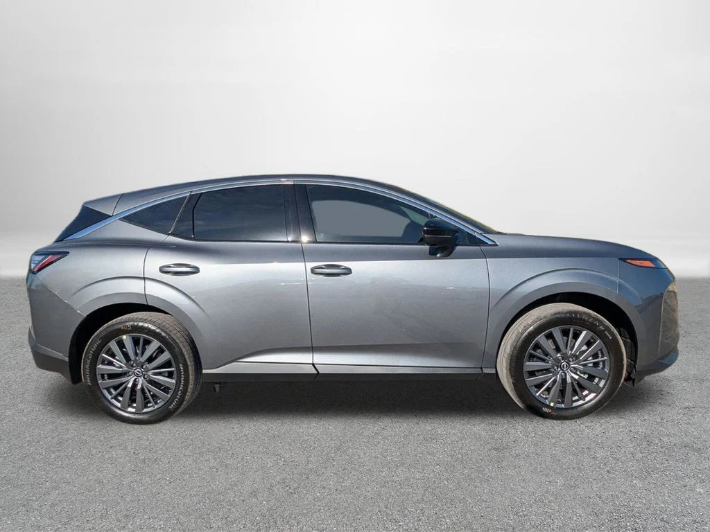 New 2026 Gray Nissan SL image 2