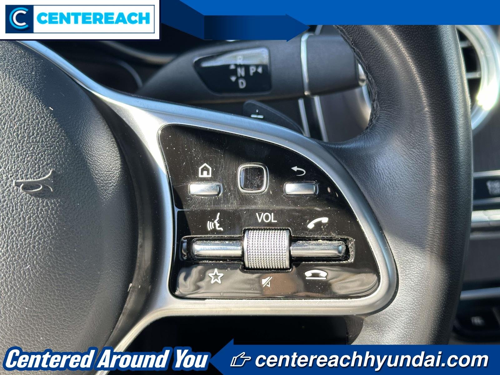 Used 2022 Black Mercedes-Benz GLC 300 image 22