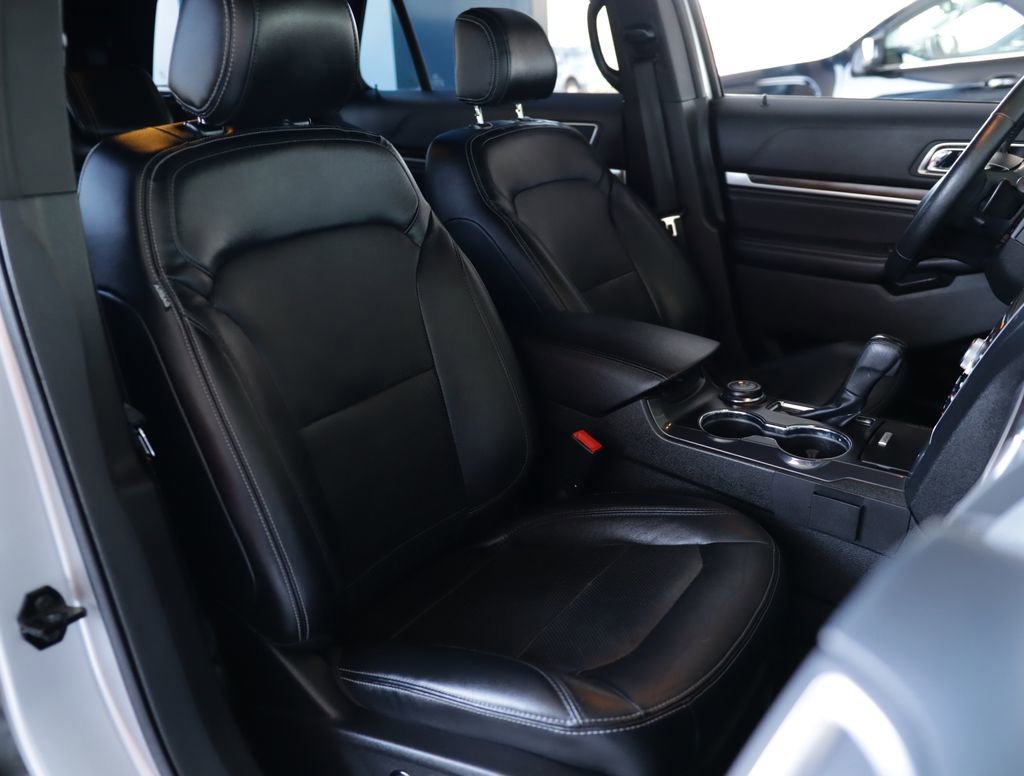 2016 Ford Explorer Limited - Photo 34