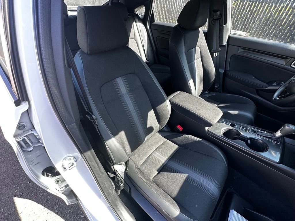 Used 2024  Honda Sport image 19