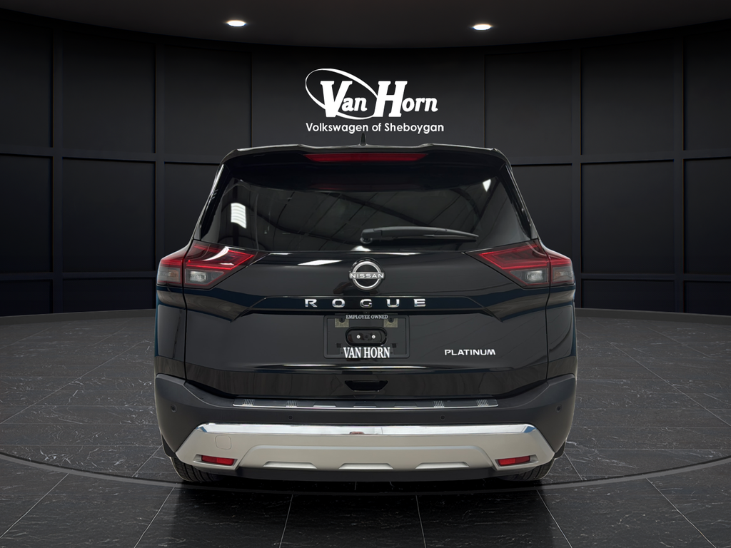 Used 2023 Super Black Nissan Platinum image 6