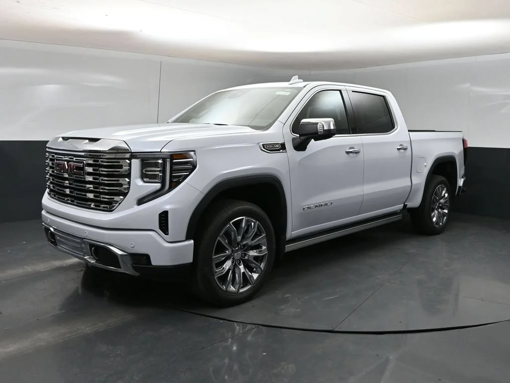 New 2026 Glacier White Tricoat GMC Denali image 5