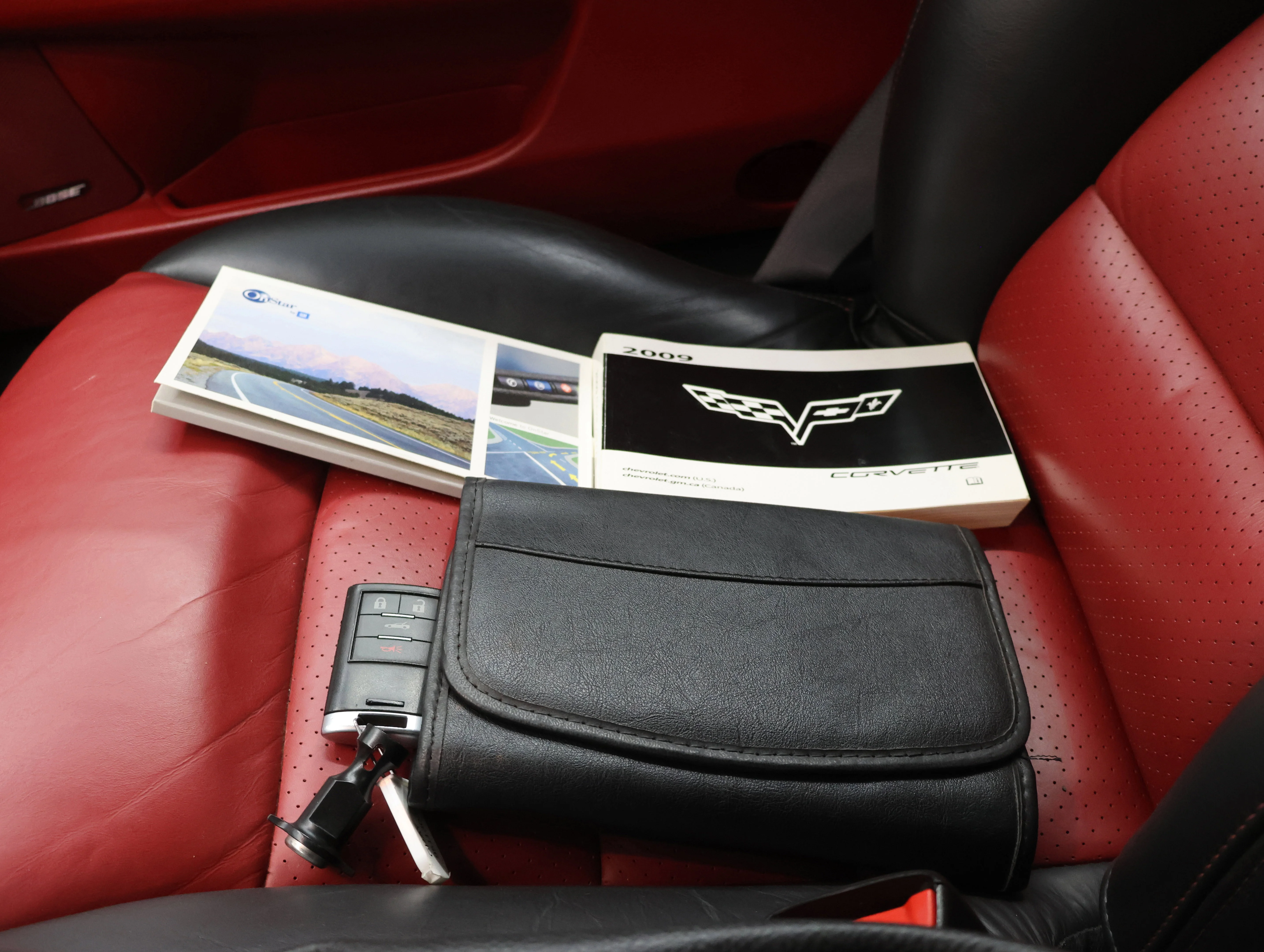 Used 2009 Cyber Gray Metallic Chevrolet Base image 41