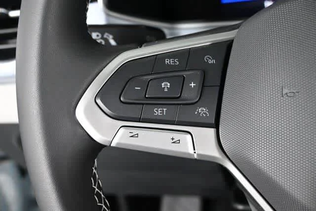 New 2026 Monument Gray Volkswagen SE image 33