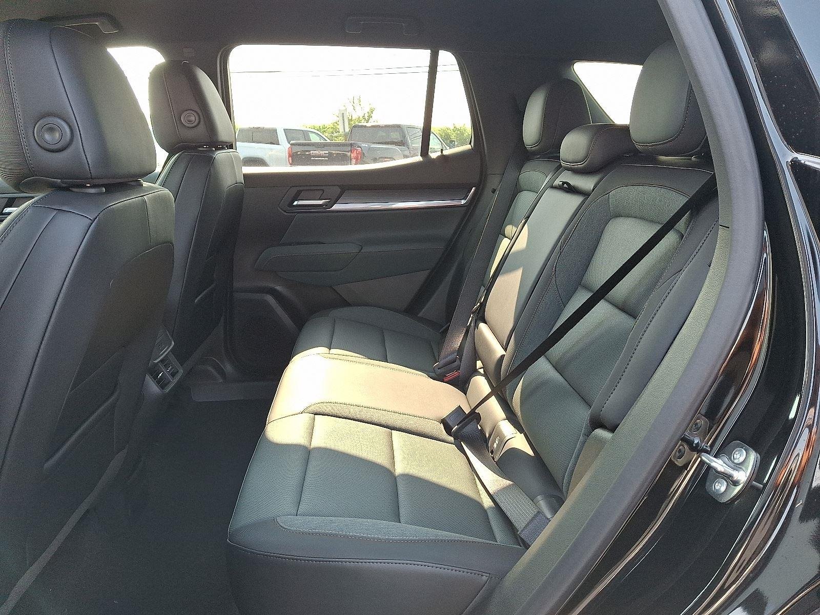 2026 GMC Terrain AT4 - Photo 6