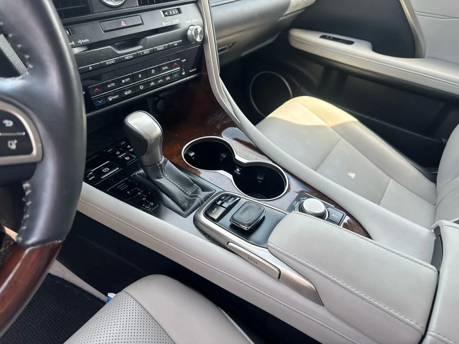 Certified Used 2019 Atomic Silver Lexus  image 12