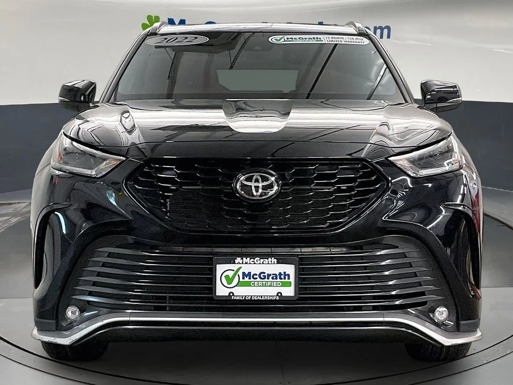 Certified Used 2022 Black Toyota XSE image 5