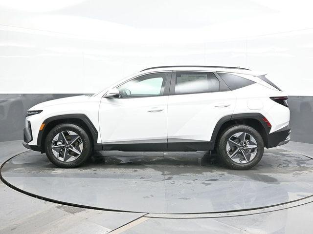New 2026 White Hyundai SEL Premium AWD image 4