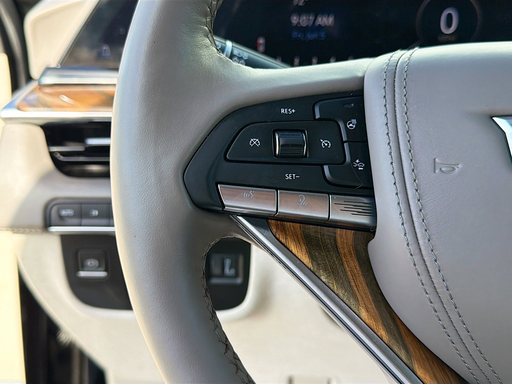 Used 2022 Black Raven Cadillac Sport Platinum image 39