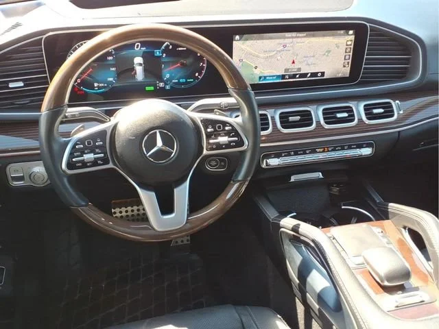 Used 2022 Silver Mercedes-Benz 4MATIC® image 21