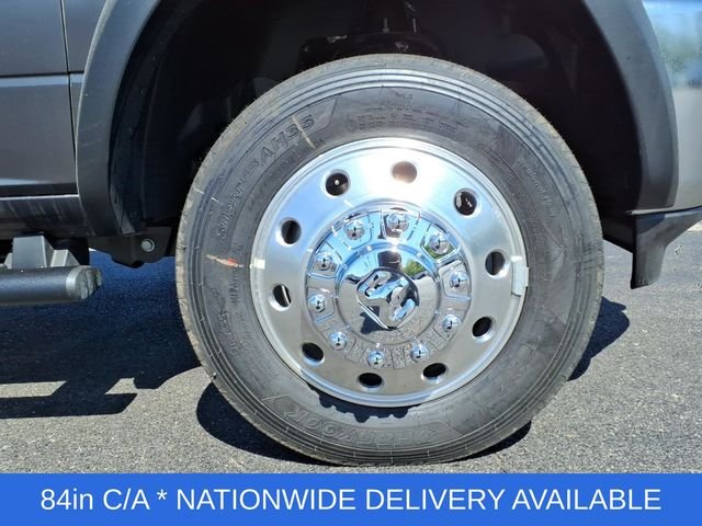 New 2026 Granite Crystal Metallic Clearcoat RAM Tradesman image 9