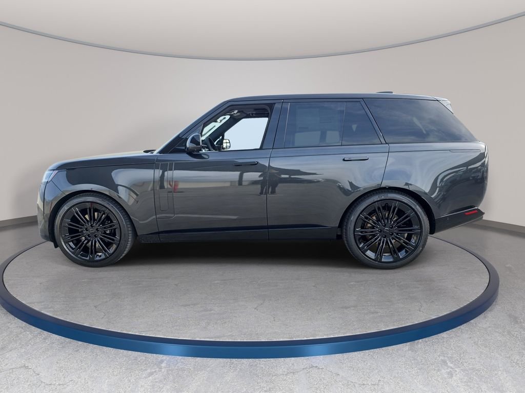 New 2026 Carpathian Grey Land Rover SE image 8