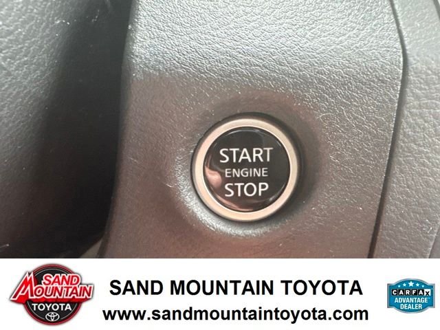 Used 2025 Orange Nissan PRO-X image 18