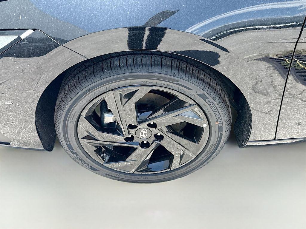 New 2026 Abyss Black Hyundai SEL Sport image 23