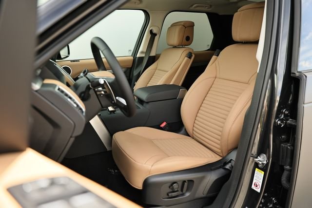 New 2026 Carpathian Grey Land Rover  Tempest Edition image 31
