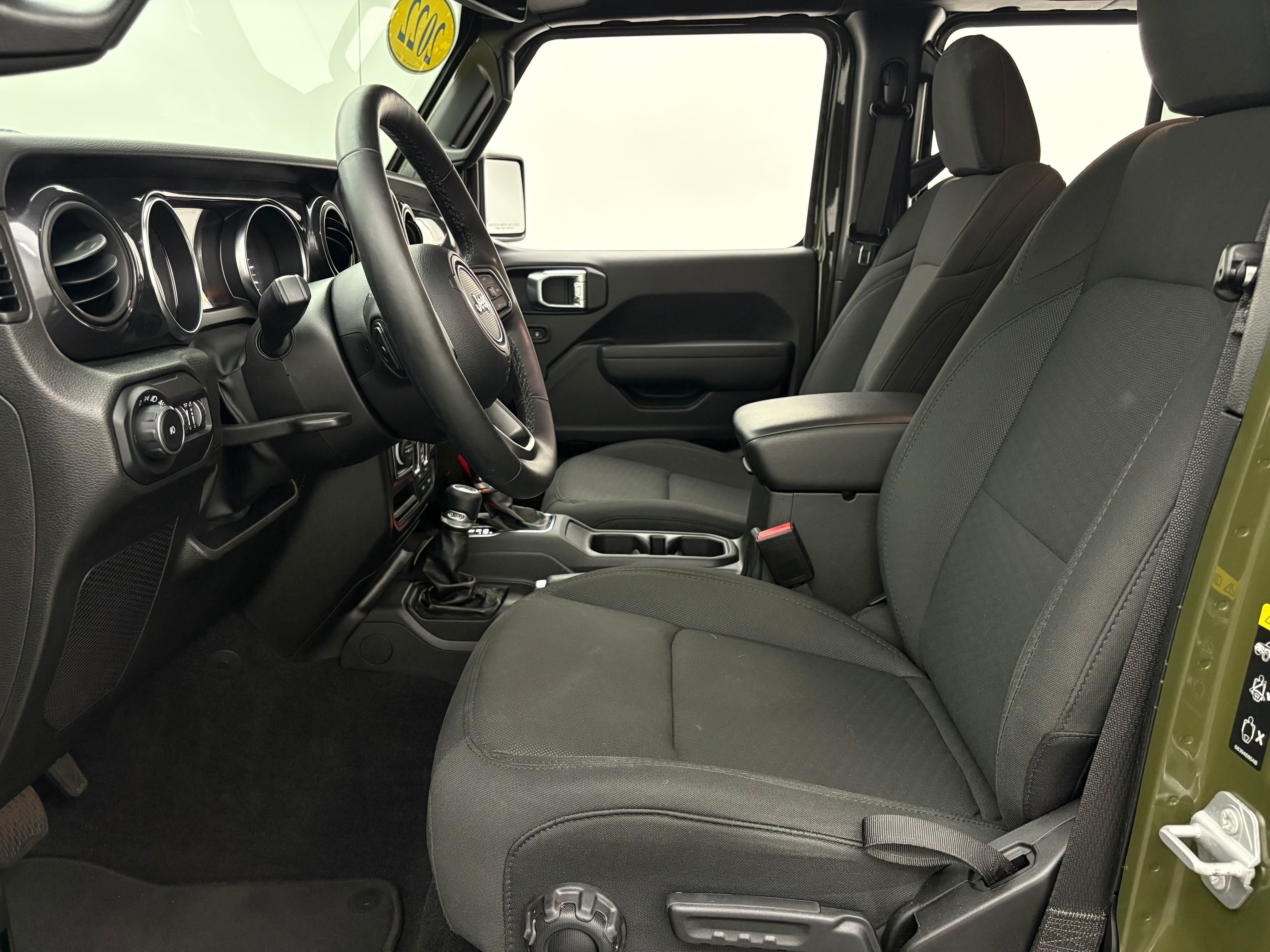 Used 2022 Sarge Green Clearcoat Jeep Unlimited Sport Altitude image 18