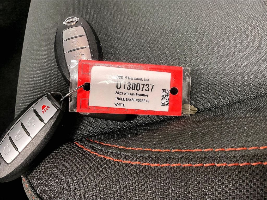 Certified Used 2023 White Nissan PRO-4X image 30