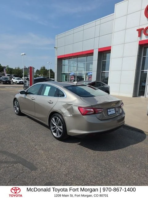 Used 2022 Gray Chevrolet LT image 3