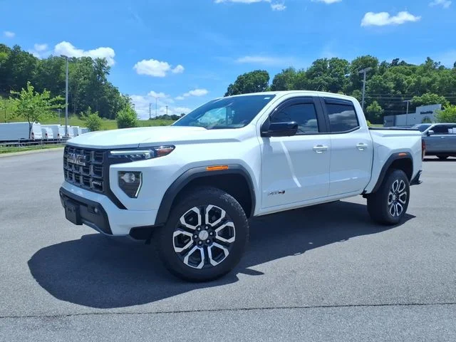 2024 GMC Canyon 4WD AT4 Crew Cab Short Box's photo