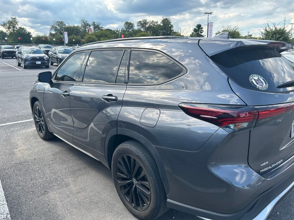 Used 2024 Gray Toyota XSE image 4