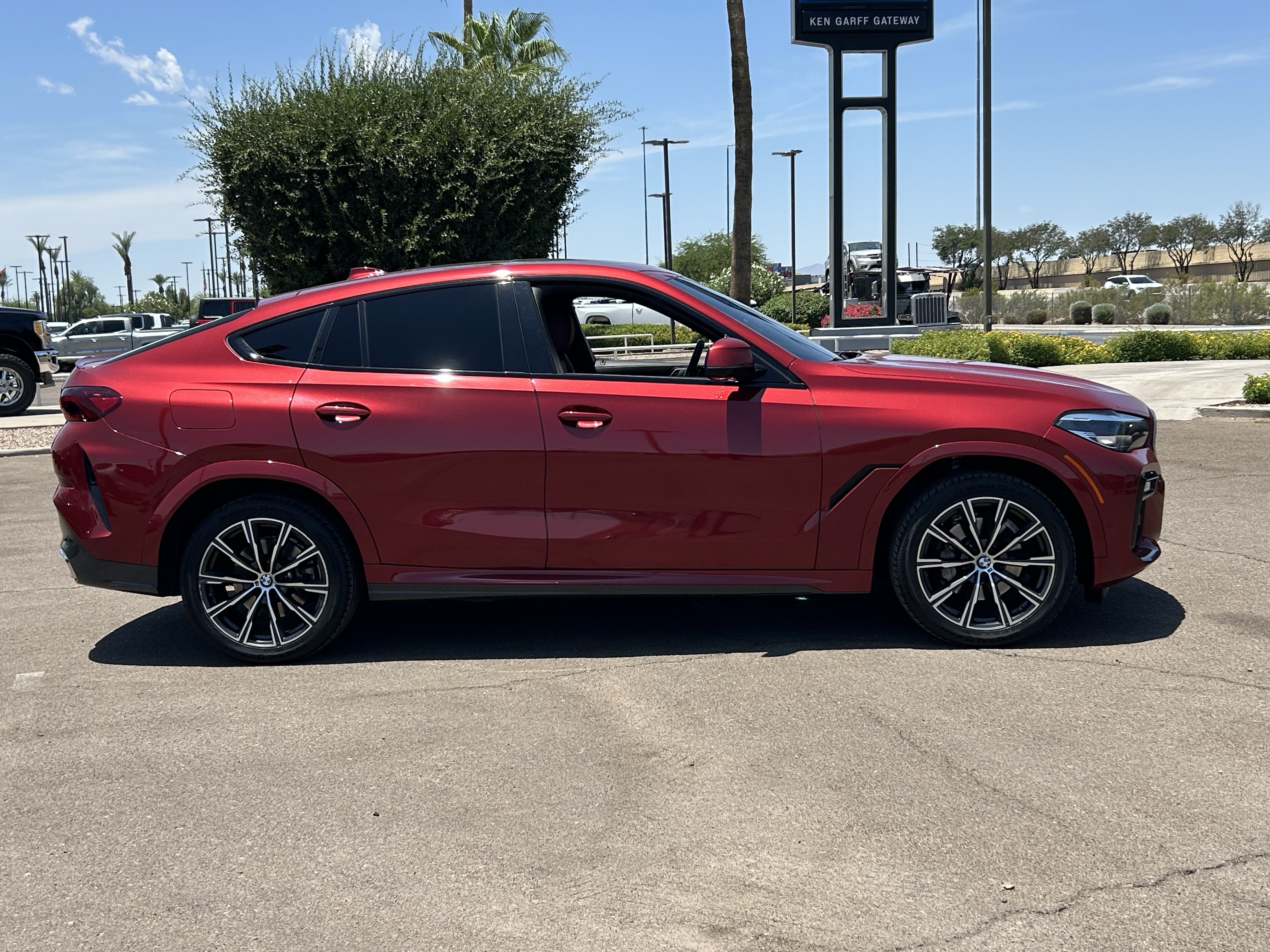2021 BMW X6 40i - Photo 7