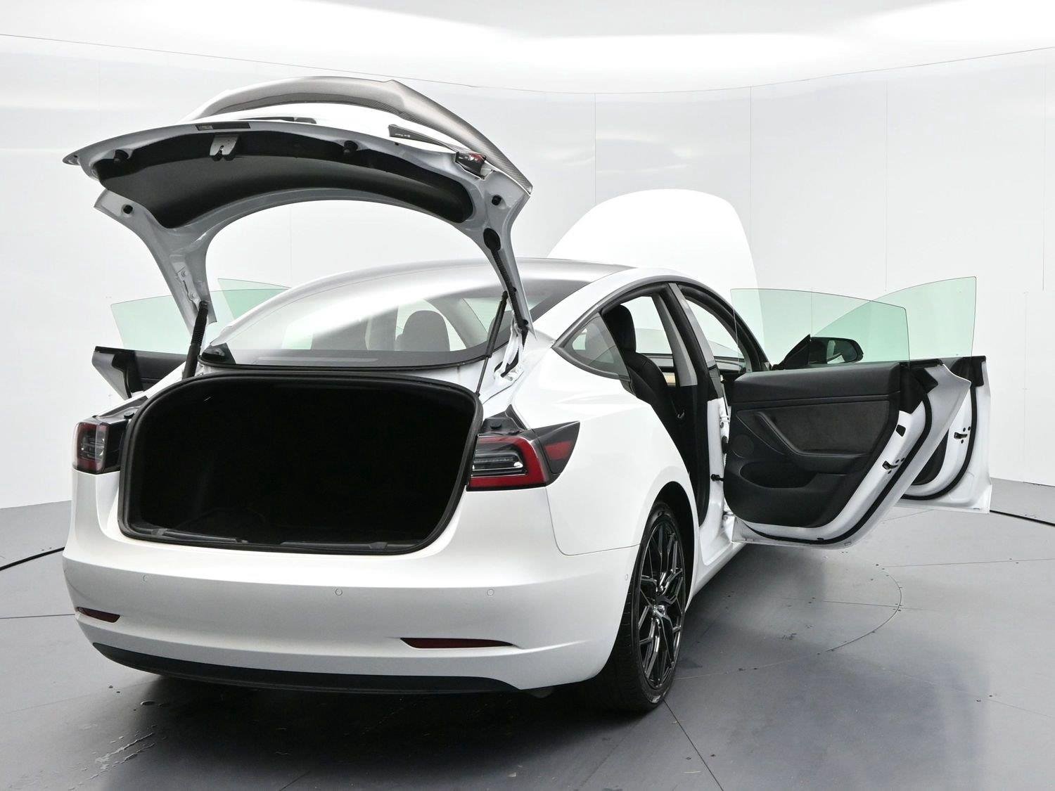 Used 2021 Pearl White Multi-coat Tesla Standard Range Plus image 34
