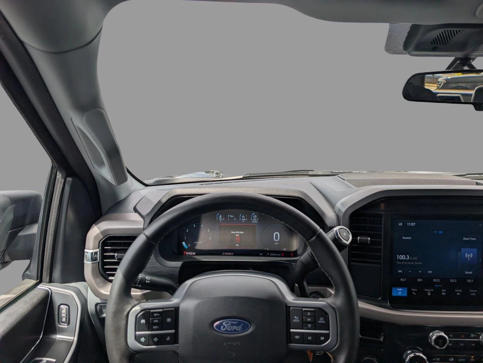 Used 2025 Carbonized Gray Ford XLT image 33